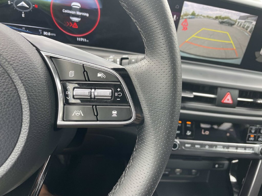 Used 2025 Kia Seltos SX AWD/4WD image 30