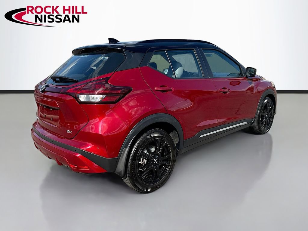 Used 2023 Nissan Kicks SR w/ SR Premium Package image 7