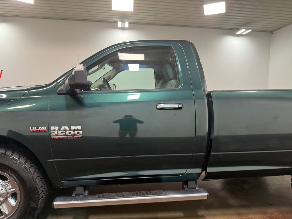 Used 2018 RAM 3500 SLT w/ Snow Chief Group image 40