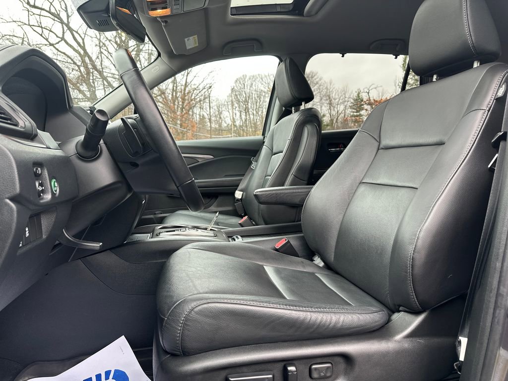 Used 2022 Honda Pilot Special Edition image 3