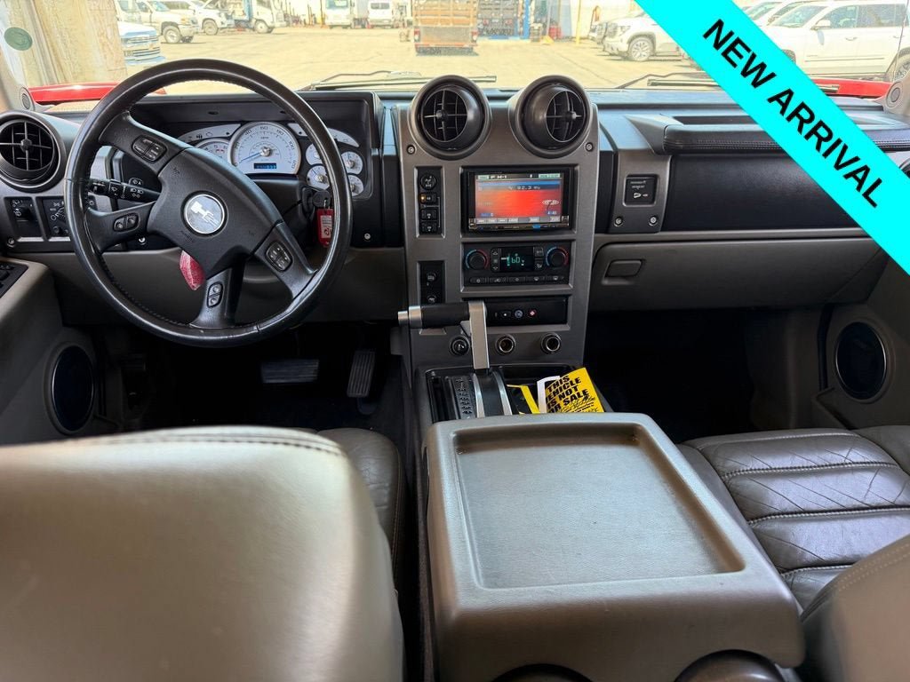 Used 2004 HUMMER H2 w/ Preferred Equipment Group AWD/4WD image 6