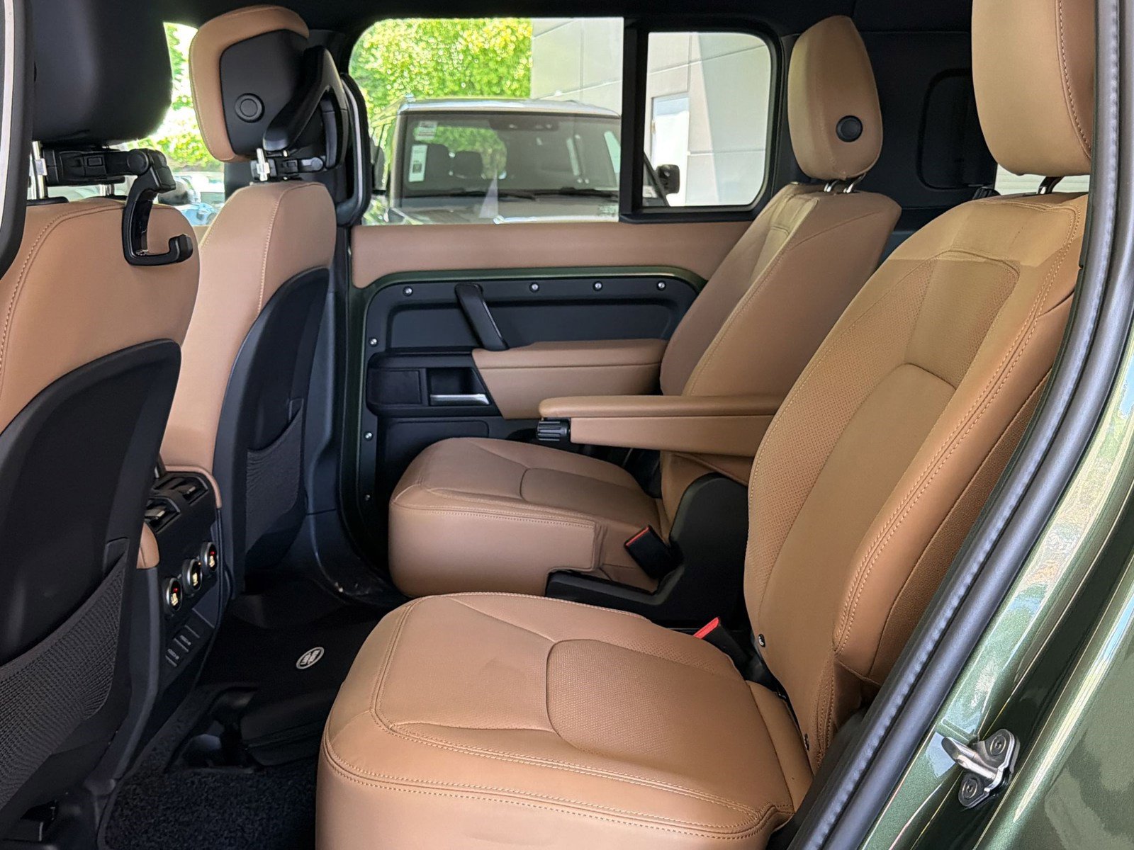 New 2026 Land Rover Defender 130 S AWD/4WD image 15