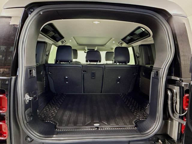 Certified 2024 Land Rover Defender 110 S AWD/4WD image 28