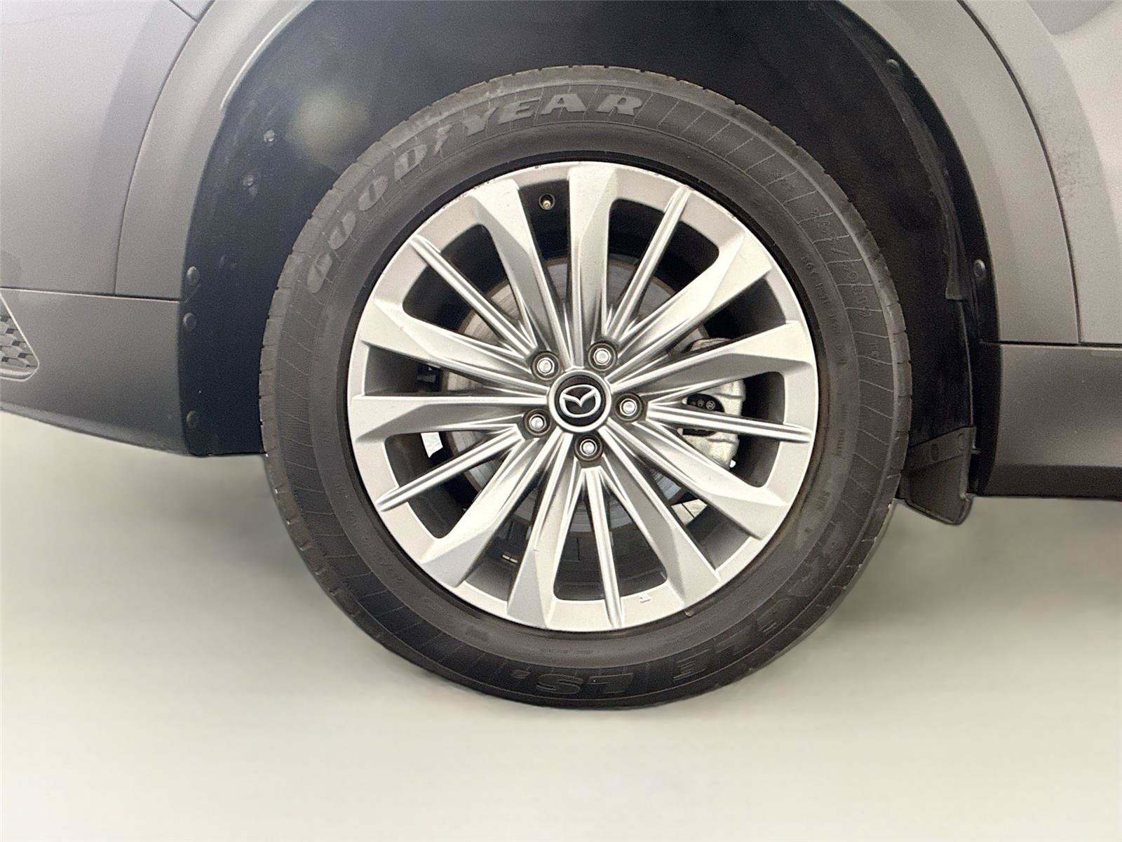 Used 2024 MAZDA CX-90 3.3 Turbo w/ Preferred Plus AWD/4WD image 15