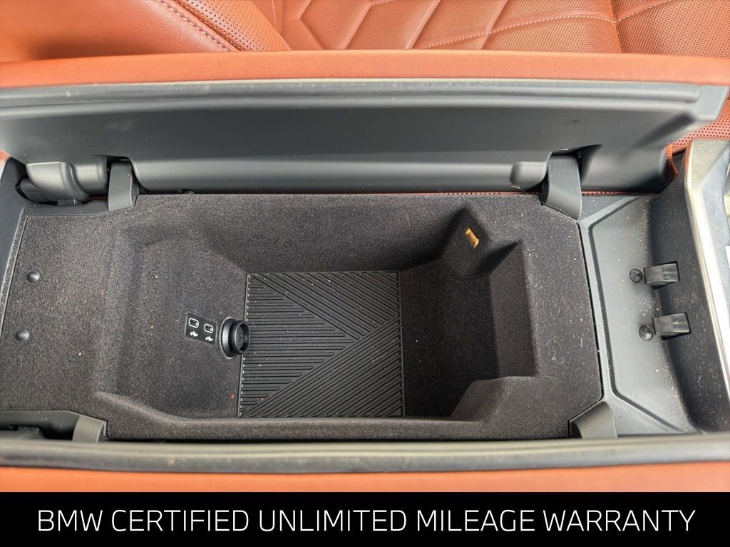 Certified 2024 BMW 760i xDrive w/ Executive Package AWD/4WD image 35