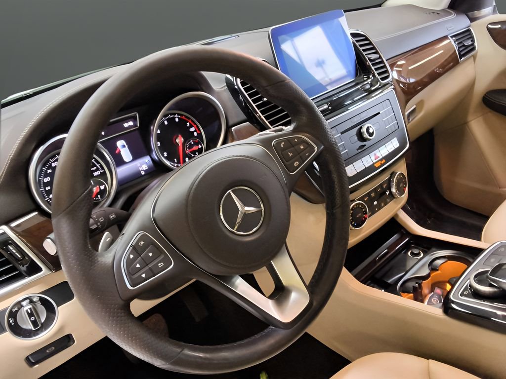 Used 2019 Mercedes-Benz GLS 450 4MATIC w/ Premium 1 Package image 16