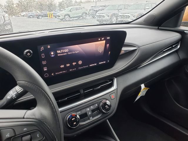 Certified 2024 Buick Envista Preferred w/ Convenience II Package image 27