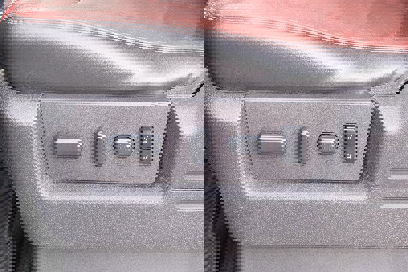 Used 2013 Ford F150 Limited image 12