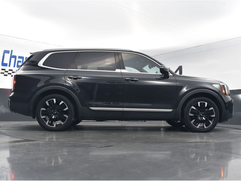 Used 2024 Kia Telluride SX Prestige w/ Towing Package image 30