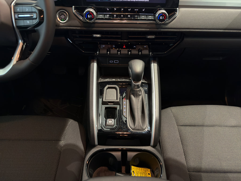 Used 2024 Chevrolet Colorado LT w/ LT Convenience Package II image 19