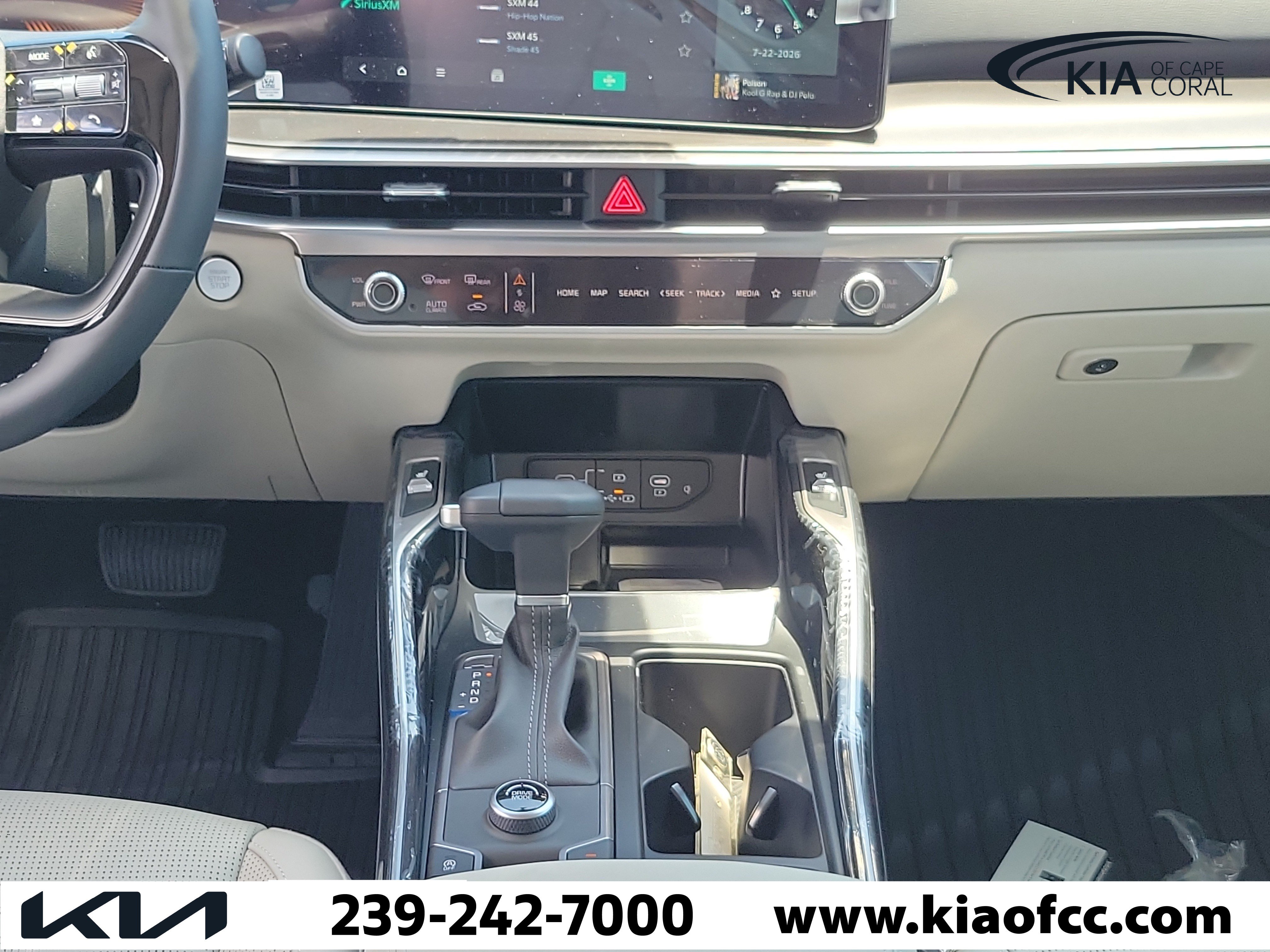New 2026 Kia Sorento S w/ S Panoramic Sunroof Package FWD image 18