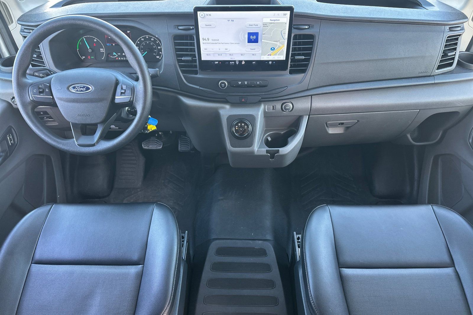 Used 2022 Ford E-Transit Low Roof image 14