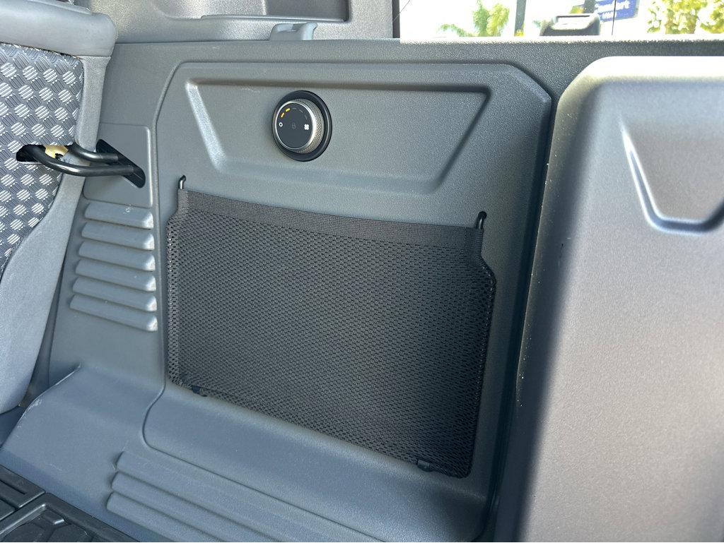 Used 2022 Land Rover Defender 110 X-Dynamic HSE image 37