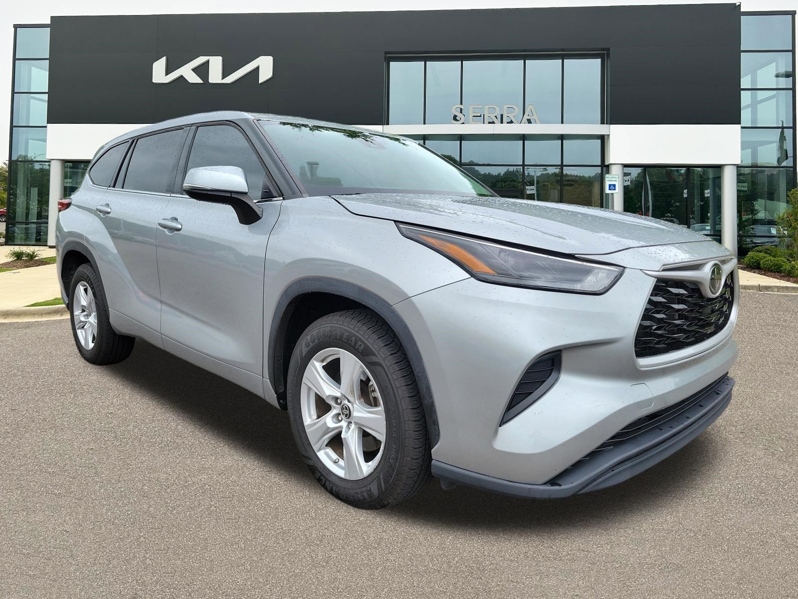 Used 2022 Toyota Highlander L