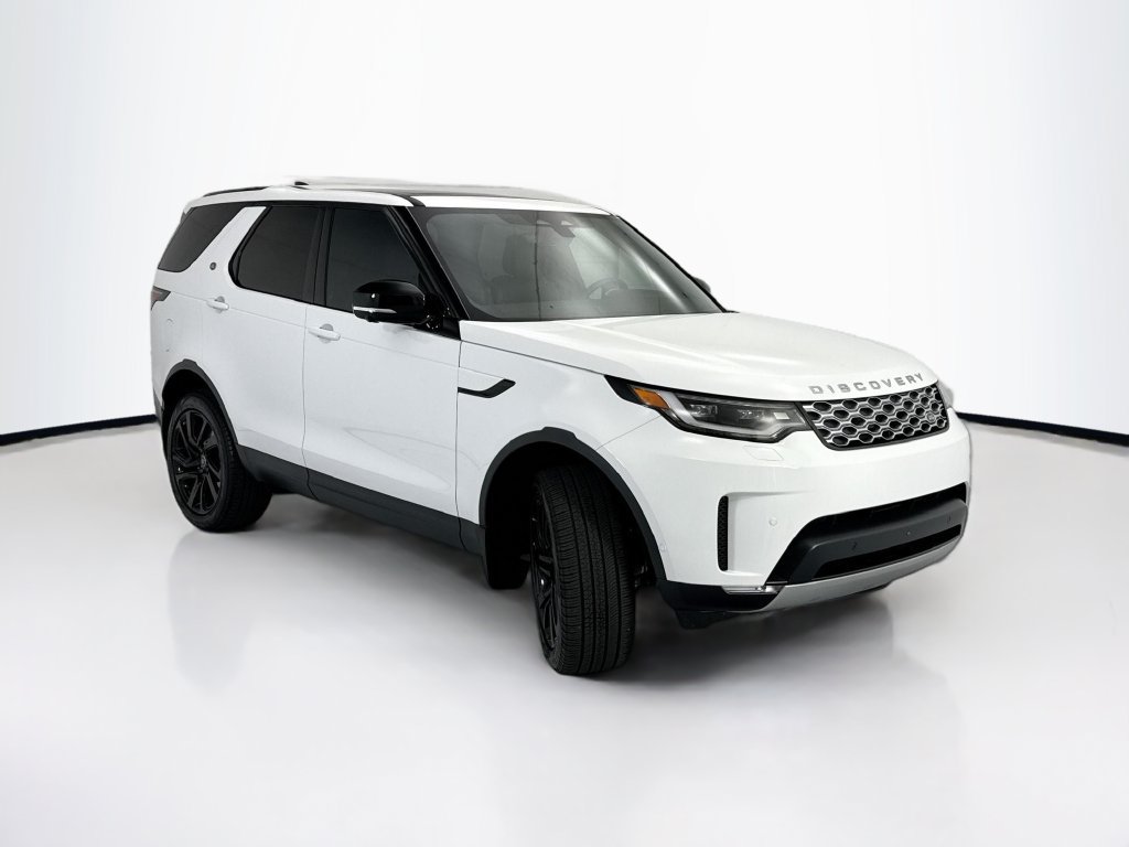 Used 2025 Land Rover Discovery S AWD/4WD image 3