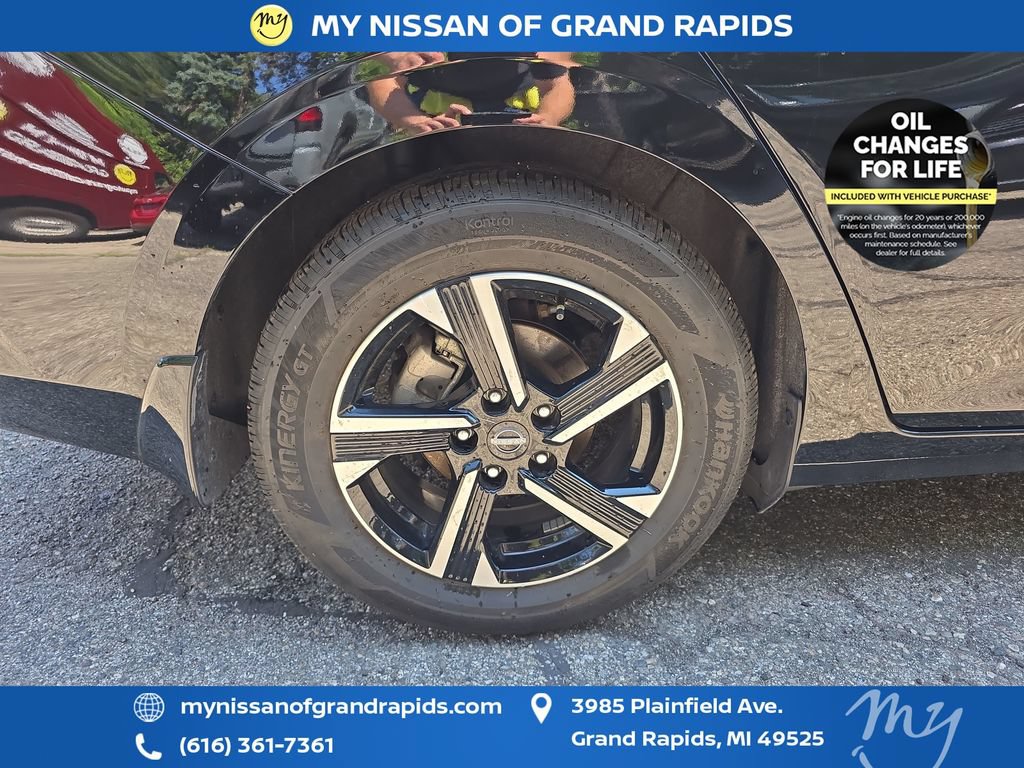 Used 2025 Nissan Sentra SV w/ All-Weather Package FWD image 34