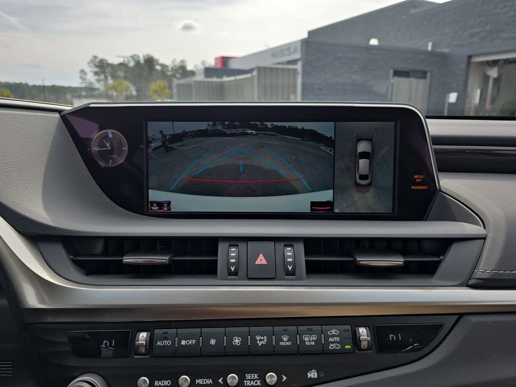 Used 2021 Lexus ES 350 Ultra Luxury w/ Accessory Package 2 image 27