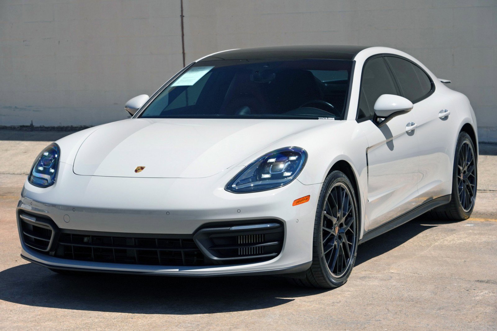 Used 2021 Porsche Panamera image 51