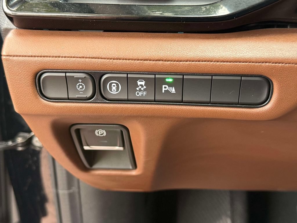 Certified 2023 Acura MDX w/ Technology Package FWD image 31