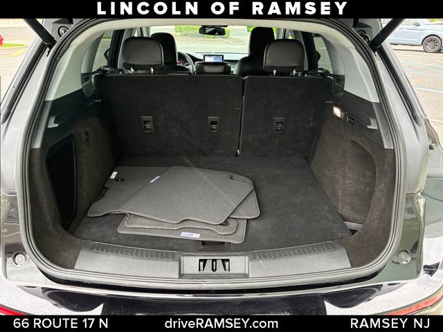 Used 2022 Lincoln Corsair AWD w/ Equipment Group 101A image 6