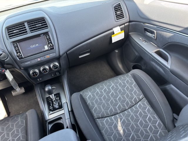 New 2027 Mitsubishi Outlander Sport FWD image 12