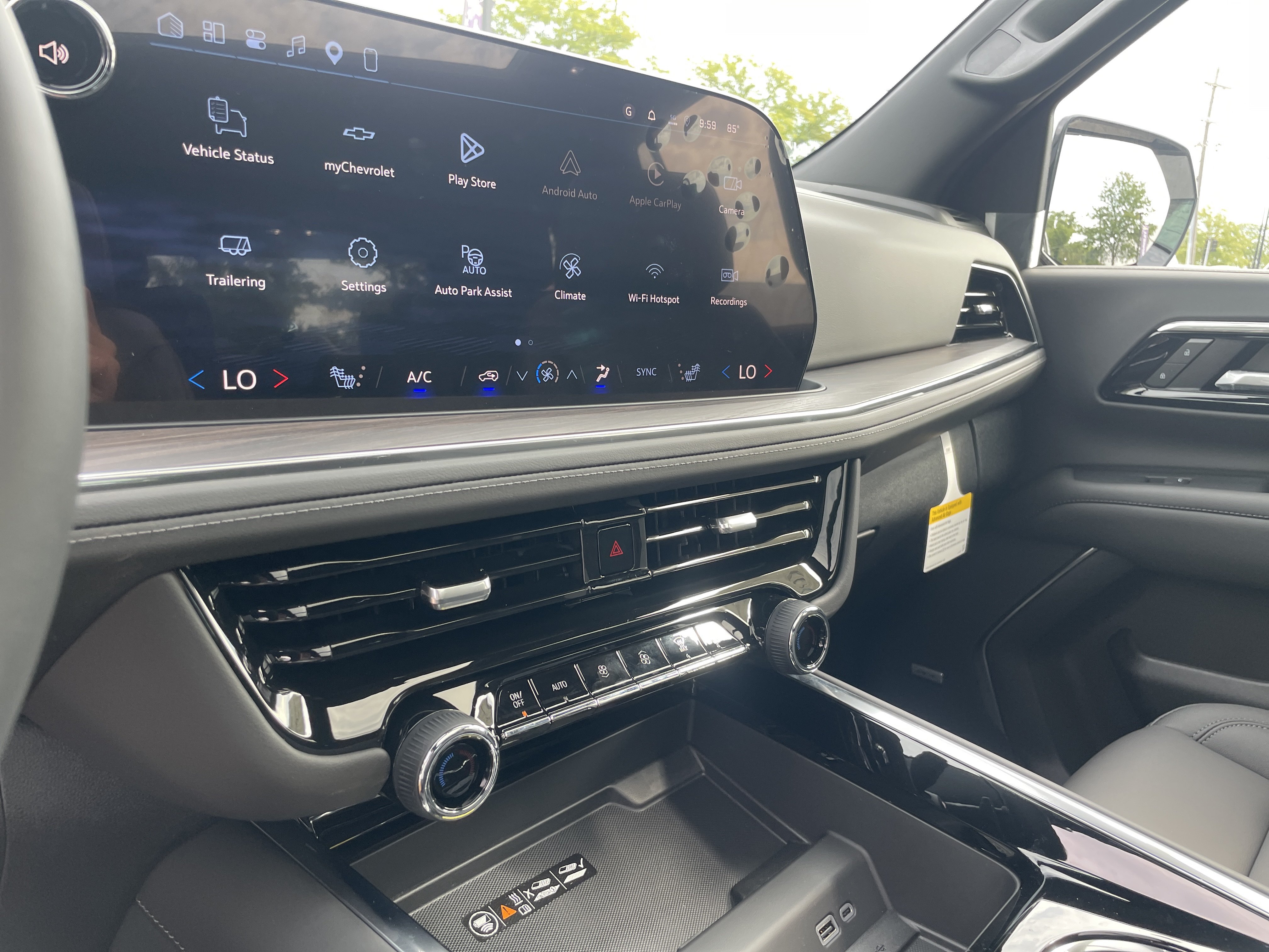 New 2026 Chevrolet Tahoe Z71 w/ Z71 Off-Road Package AWD/4WD image 23