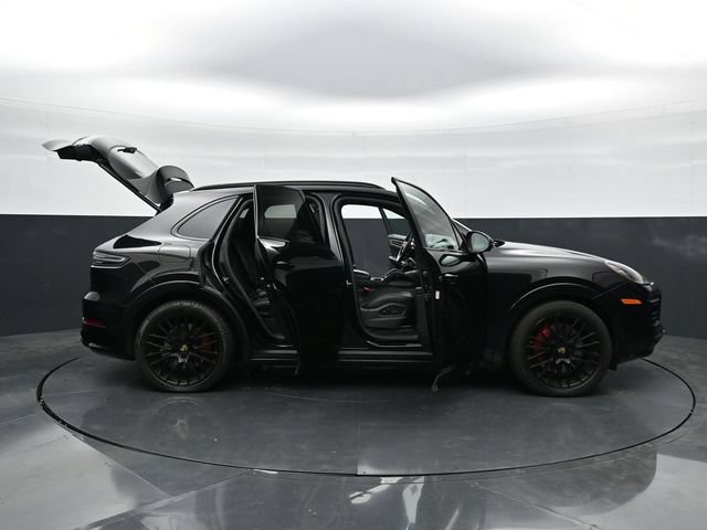 Used 2023 Porsche Cayenne GTS AWD/4WD image 44