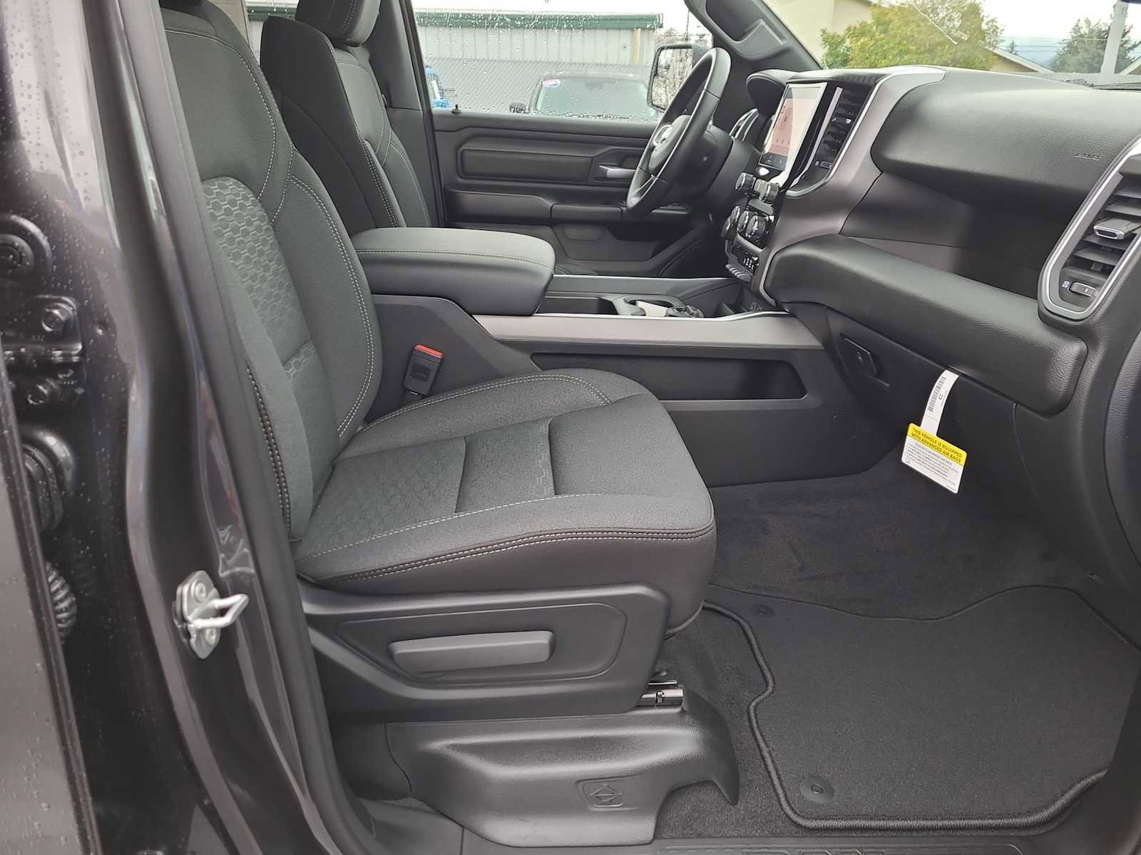 New 2026 RAM 1500 Express image 22