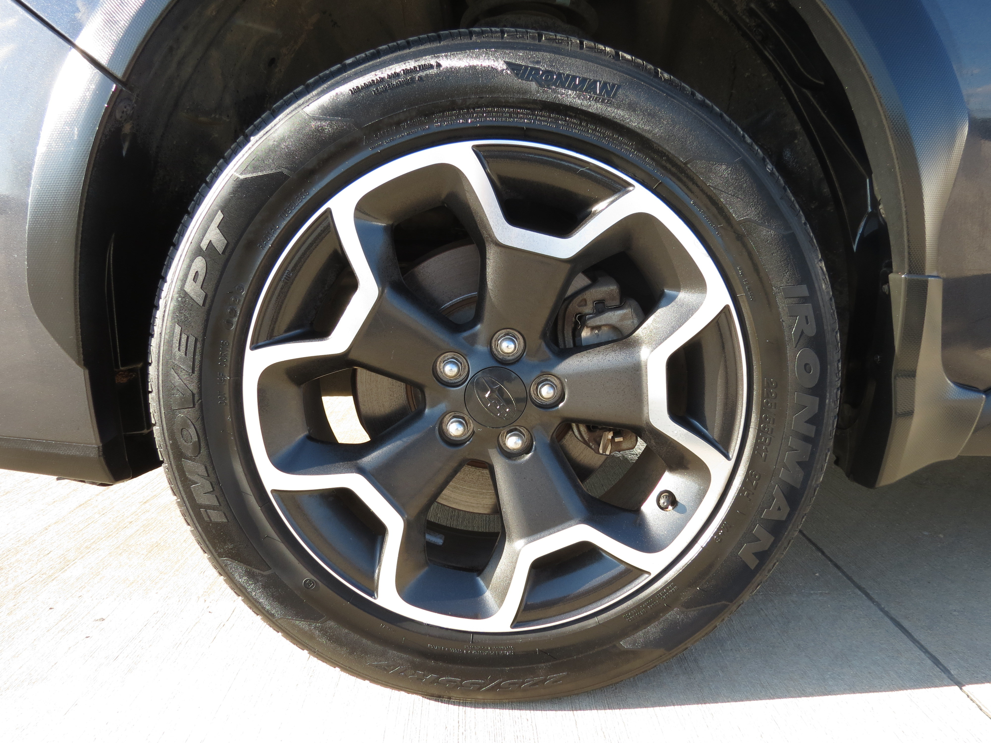 Used 2013 Subaru Crosstrek 2.0i Premium AWD/4WD image 9
