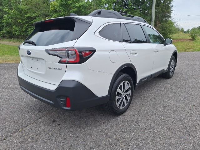 Used 2022 Subaru Outback Premium AWD/4WD image 3