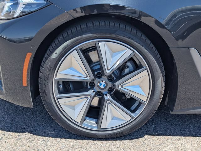 New 2026 BMW i4 xDrive40i w/ Premium Package AWD/4WD image 11