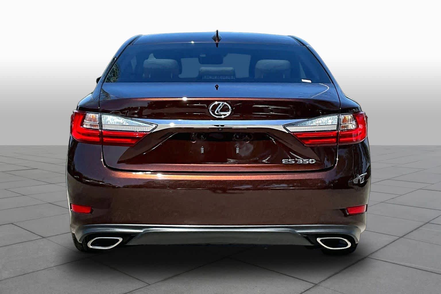 Used 2017 Lexus ES 350 w/ Luxury Package FWD image 5