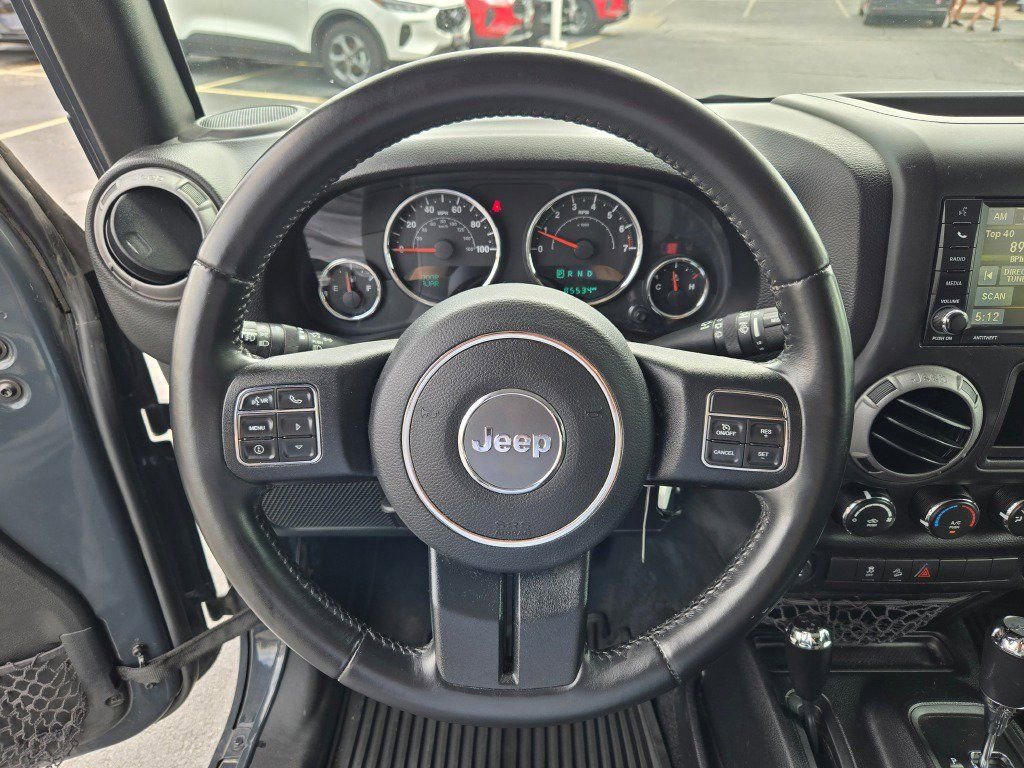 Used 2017 Jeep Wrangler Unlimited Willys image 27