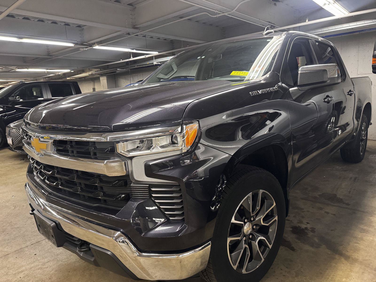 Certified 2023 Chevrolet Silverado 1500 LT AWD/4WD image 2