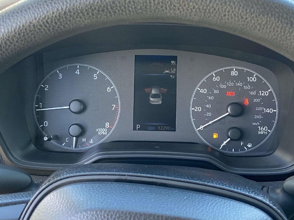 Used 2025 Toyota Corolla LE w/ Convenience Package FWD image 36