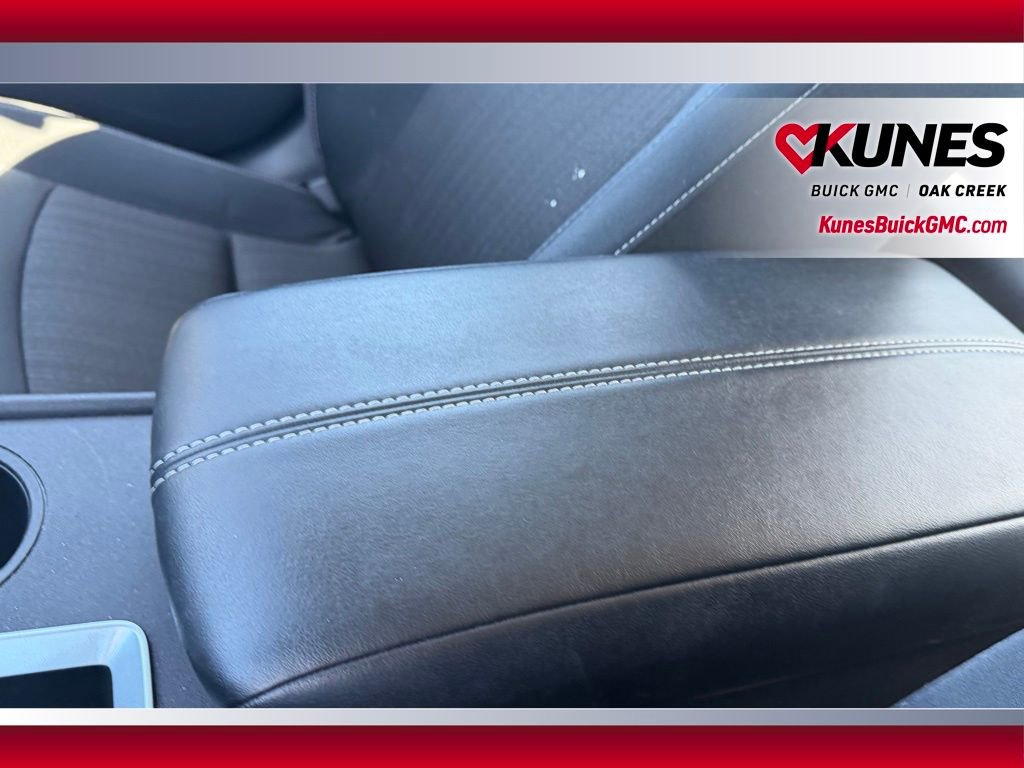 Used 2025 Nissan Altima 2.5 SV image 18