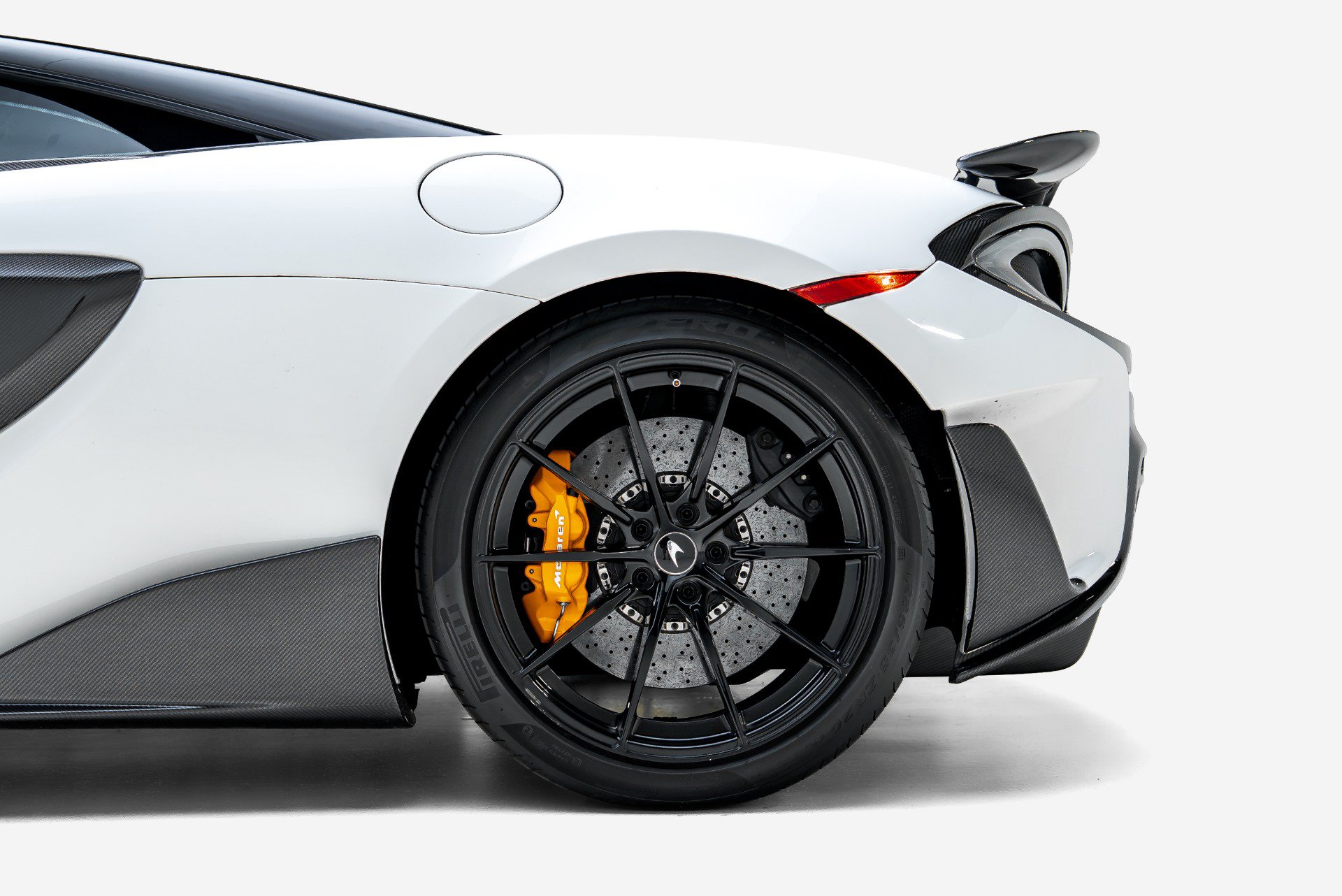 Used 2019 McLaren 600LT RWD image 14