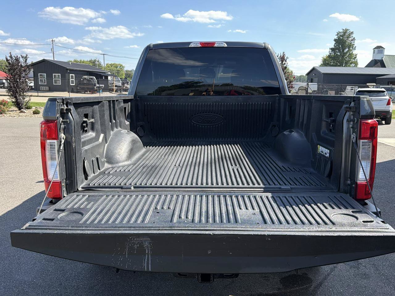 Used 2019 Ford F250 XLT AWD/4WD image 15