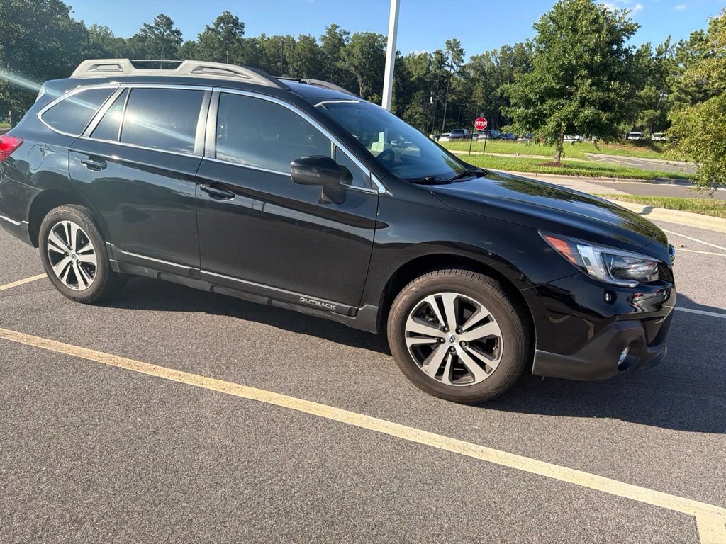 Used 2018 Subaru Outback 2.5i Limited AWD/4WD image 7