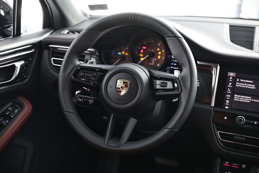 New 2026 Porsche Macan image 29