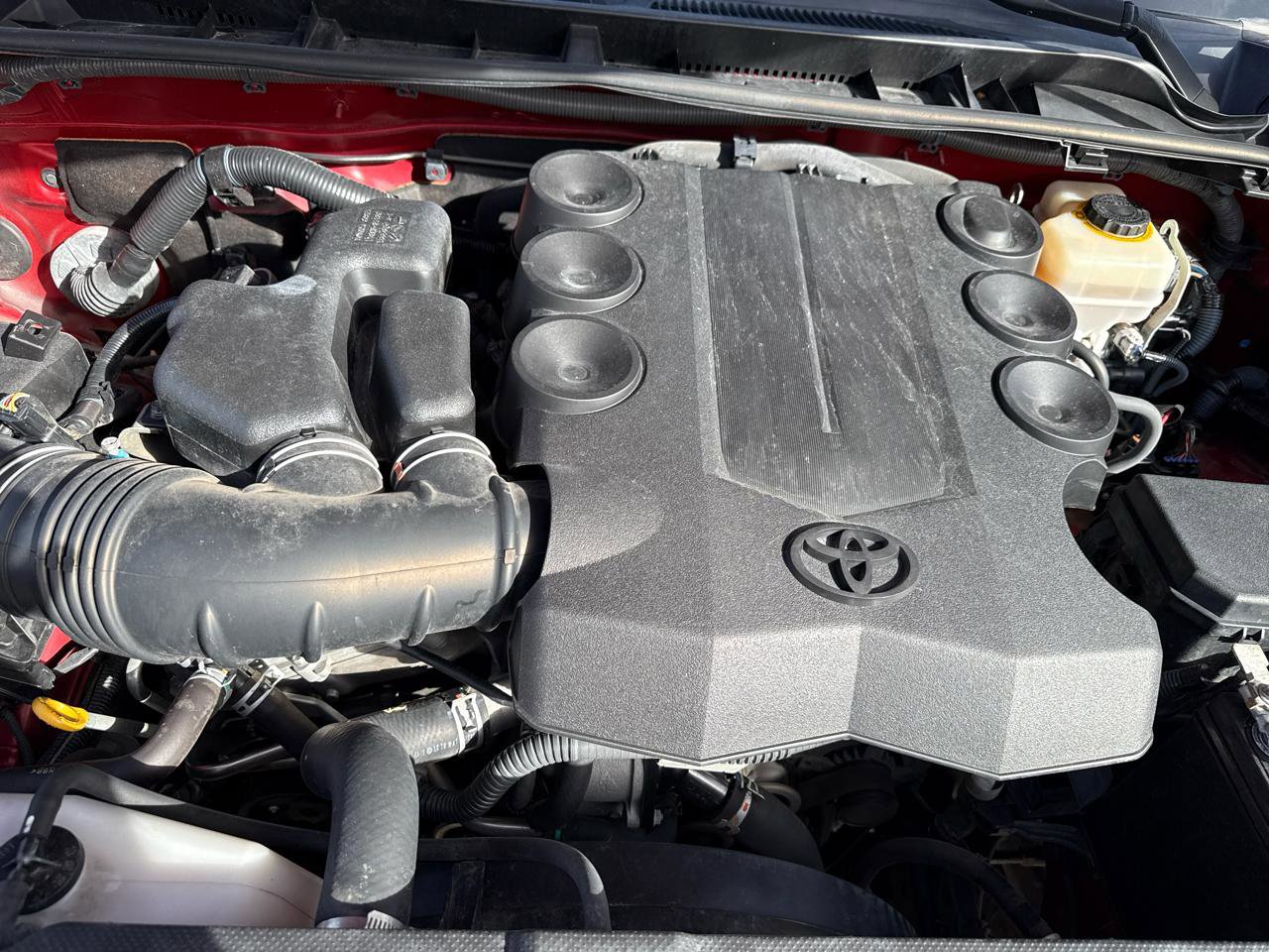 Used 2014 Toyota 4Runner Limited image 27