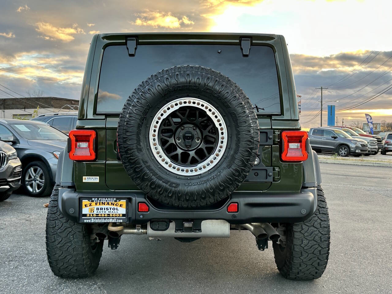 Used 2022 Jeep Wrangler Unlimited Rubicon w/ Trailer Tow Package image 36