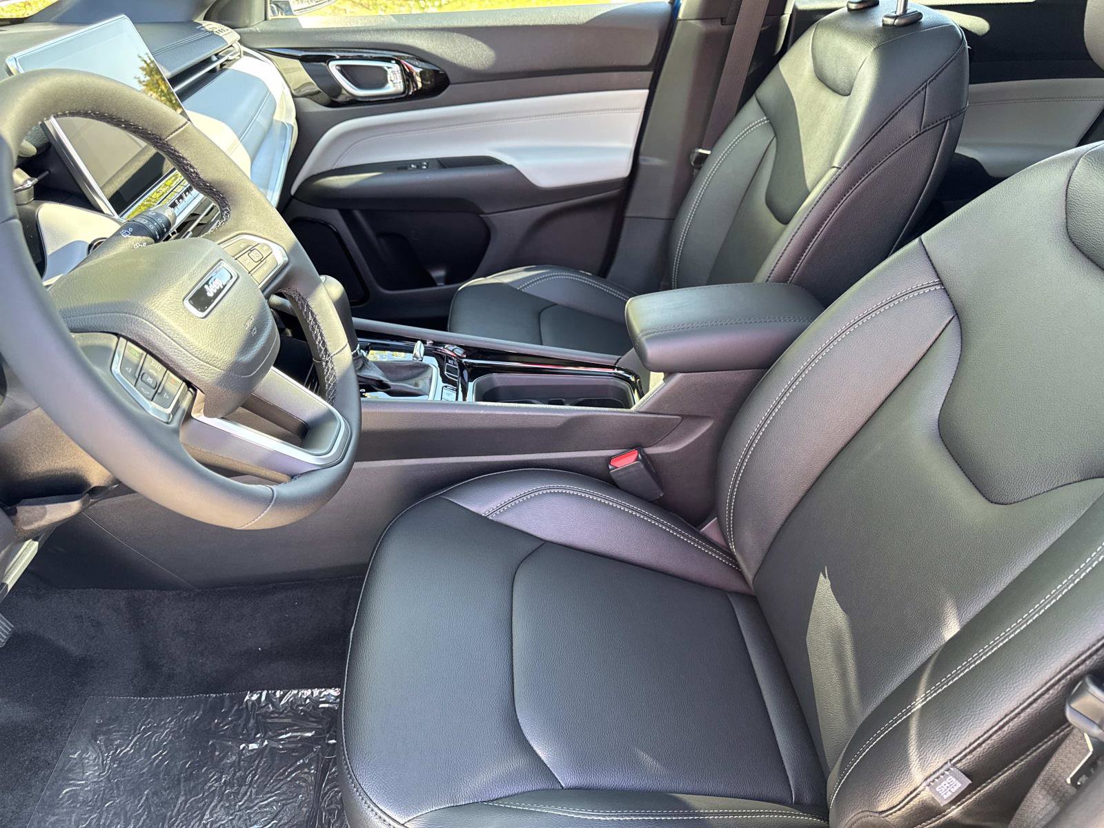 New 2026 Jeep Compass Limited image 20