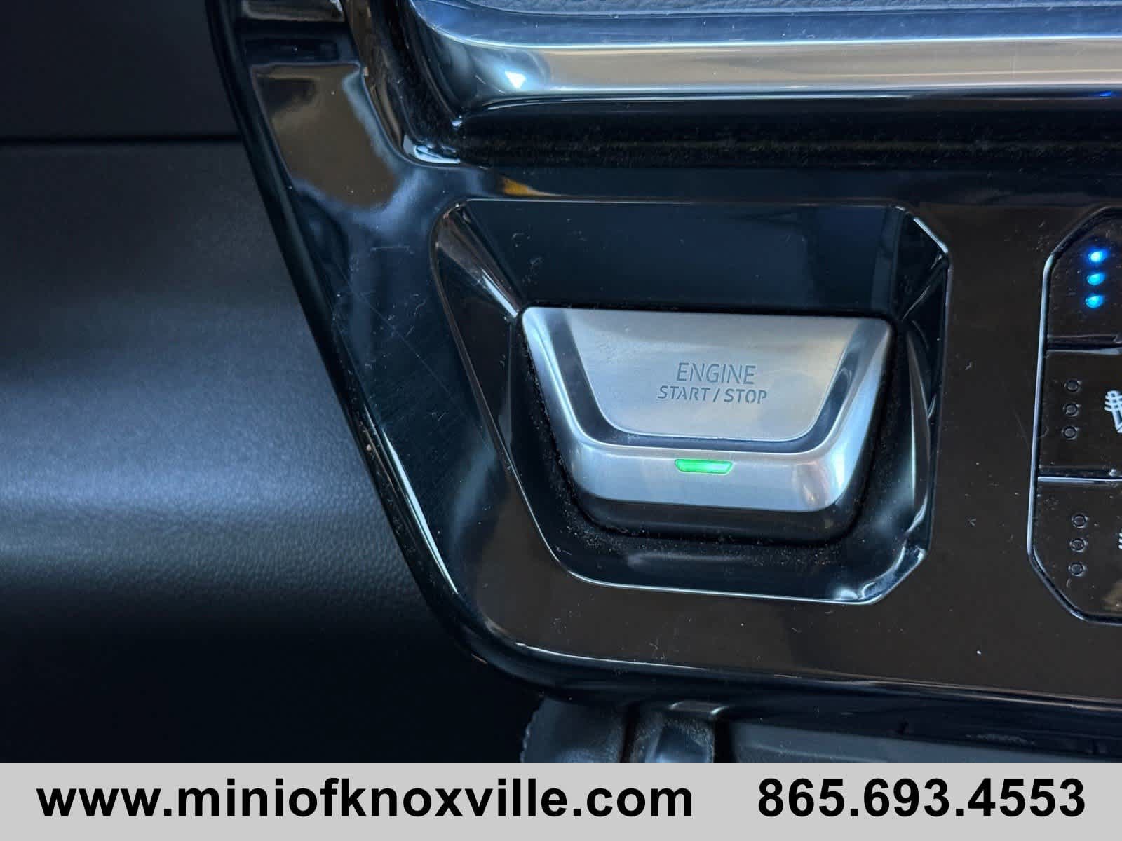Used 2024 GMC Sierra 3500 Denali w/ Denali Reserve Package AWD/4WD image 31