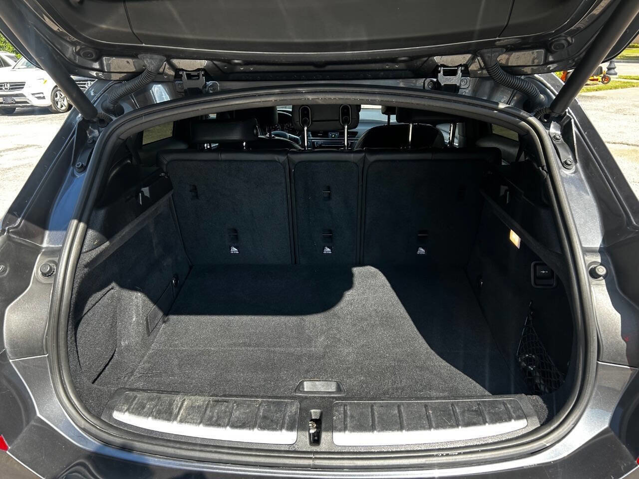 Used 2020 BMW X2 sDrive28i w/ Convenience Package image 13