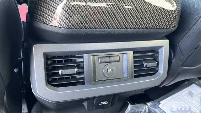 New 2025 Ford F250 Lariat w/ Lariat Ultimate Package image 23