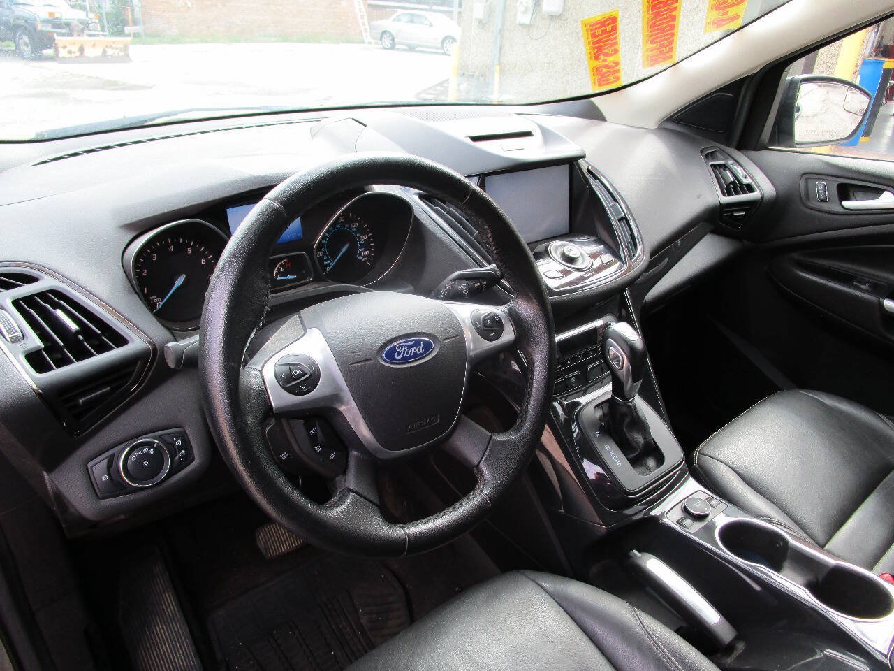 Used 2015 Ford Escape Titanium AWD/4WD image 10