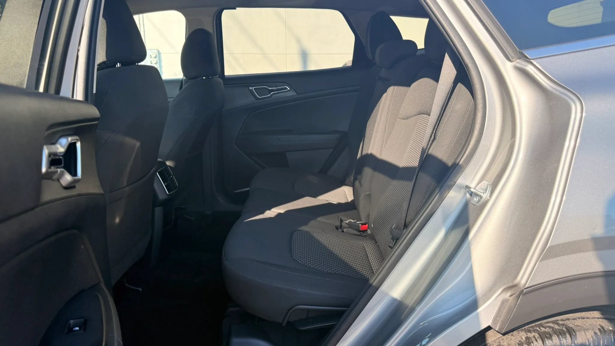 Used 2023 Kia Sportage LX FWD image 13