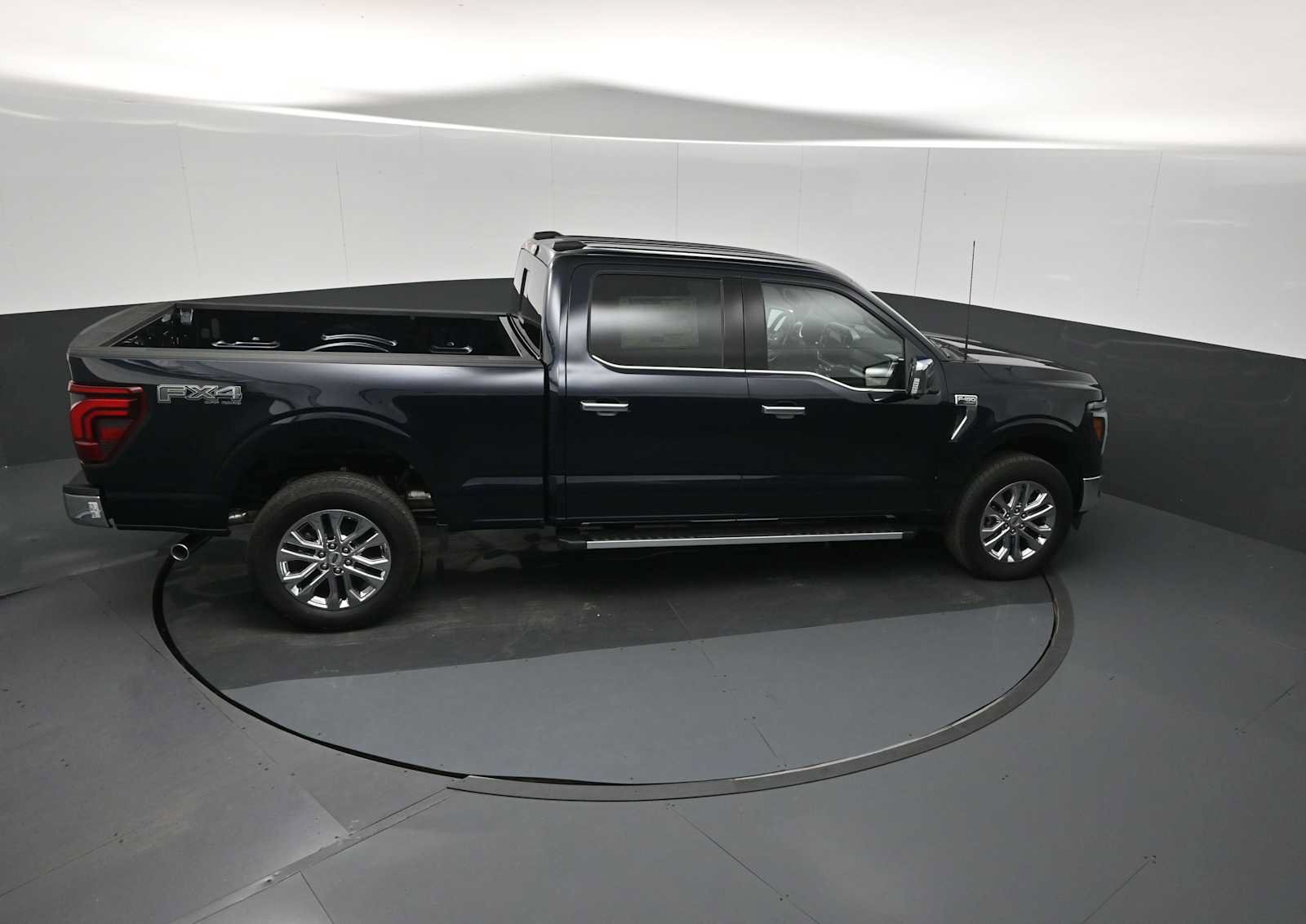 New 2026 Ford F150 Lariat w/ Equipment Group 501A Mid AWD/4WD image 31