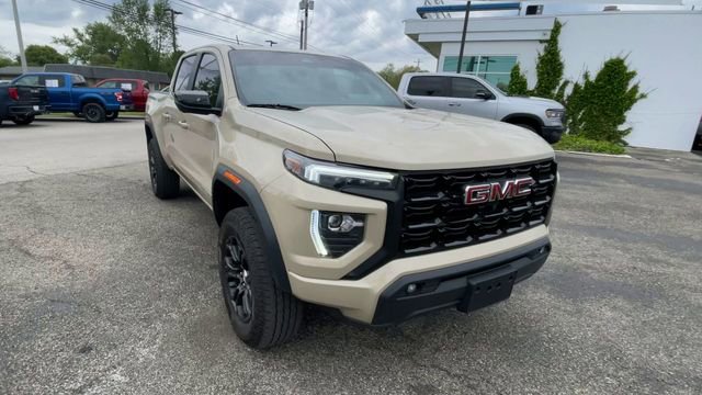 Used 2023 GMC Canyon Elevation w/ Convenience Package AWD/4WD image 4